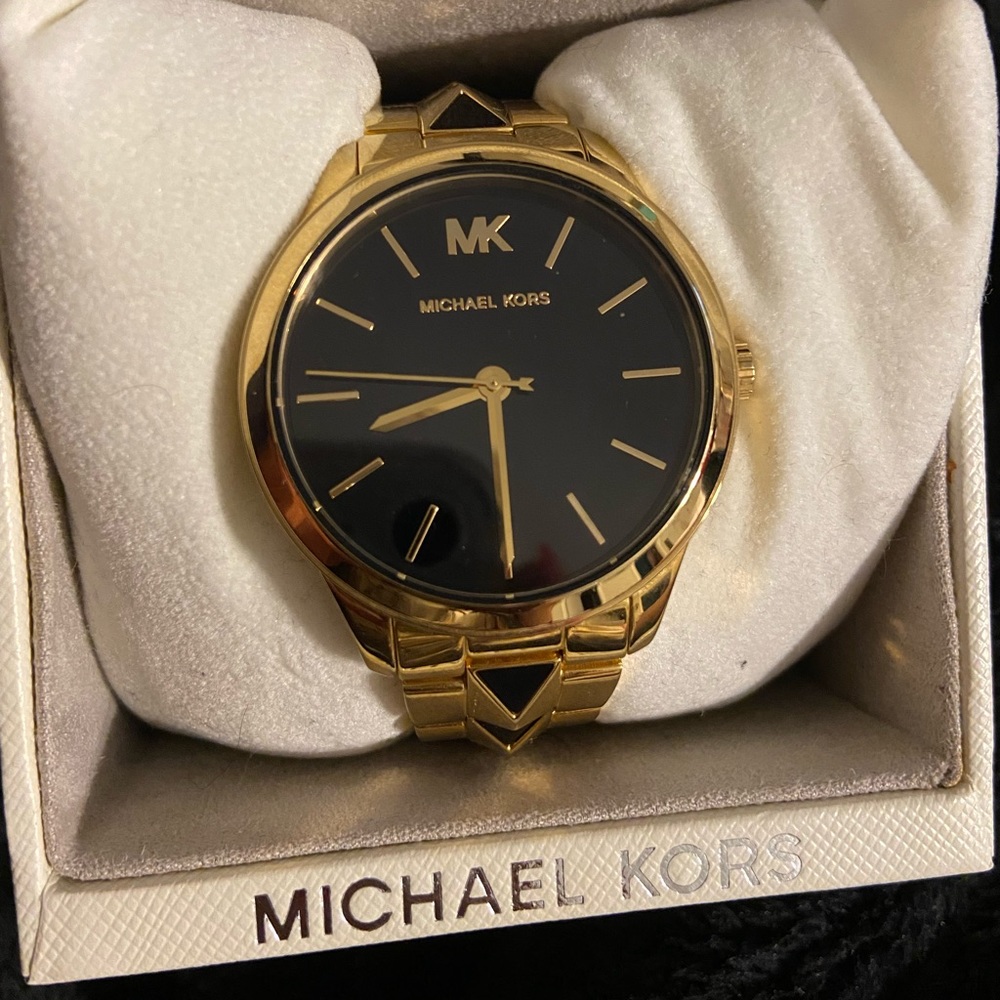 {Michael Kors} watch
